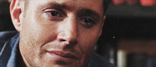 castiel-counts-deans-freckles:  supernaturalwanderlust:  #all the awards to jensen