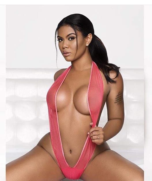 trvpgvwdshvwty:  _chinesekitty  GOT DAMNNN,  HERE KITTY KITTY!