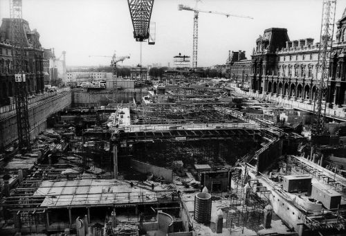 Chantier du Louvre vue d’une grue (devant le Pavillon Sully) #sergesautereauphotographe #serge