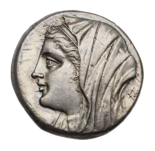 Silver 16-litra piece of Syracuse, struck under Heiron II, with head of Heiron’s wife Philistis (obv