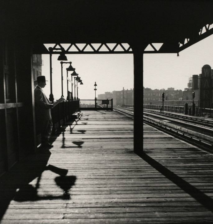 luzfosca:  Larry Silver Bronx Subway Station, 1950 From Larry Silver: Early Work: