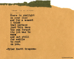 tylerknott:  Typewriter Series #396 by Tyler