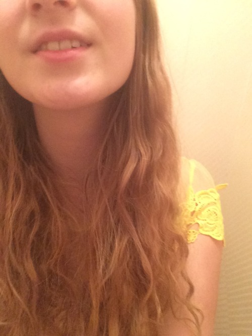 deadspiritanimal: drunk off so much free champagne rn lov life