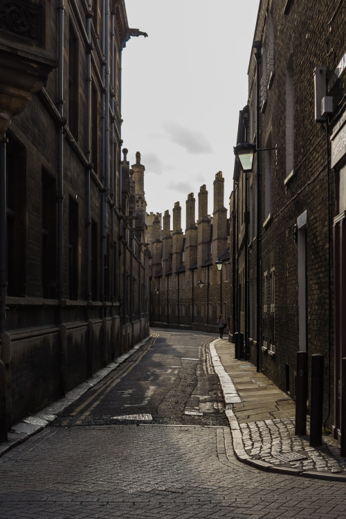 breathtakingdestinations:Trinity Lane - Cambridge - England (by Silvia Maggi)