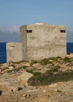 scavengedluxury:   Abandoned WW2 machine gun post. Bugibba, Malta. November 2014.  