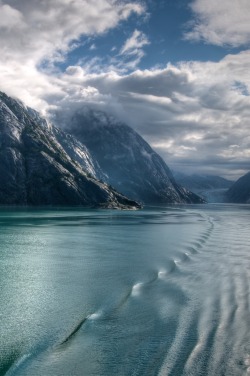 0ce4n-g0d:  Tracy Arm Fjord, AK by Andy