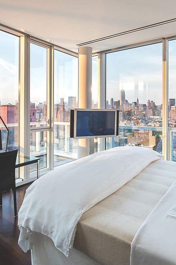 visualechoess:  Dream bedroom - Source