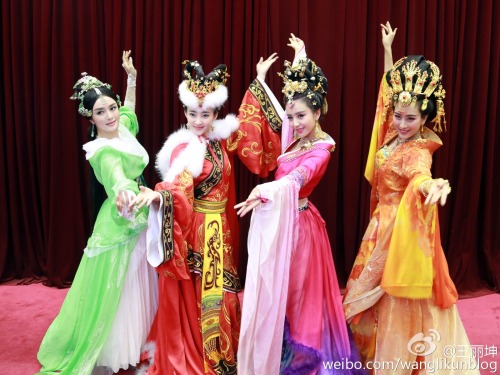 mingsonjia:Another cut performance from tonight’s Spring Festival Gala - The Four Beauties I’m