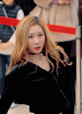 lnsoomnia:  180210 Fly High // Handong for @honeysejeong​