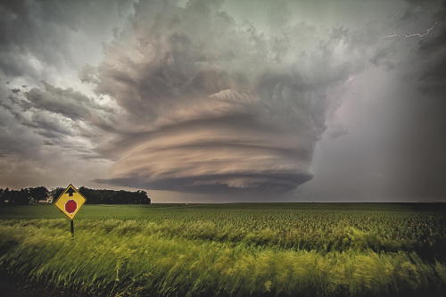submissiveinclination:  ponderation:  The West Point Supercell storm. - 6.14.13 Caleb Elliott  i am a storm of a girl. Some days more than others…. 