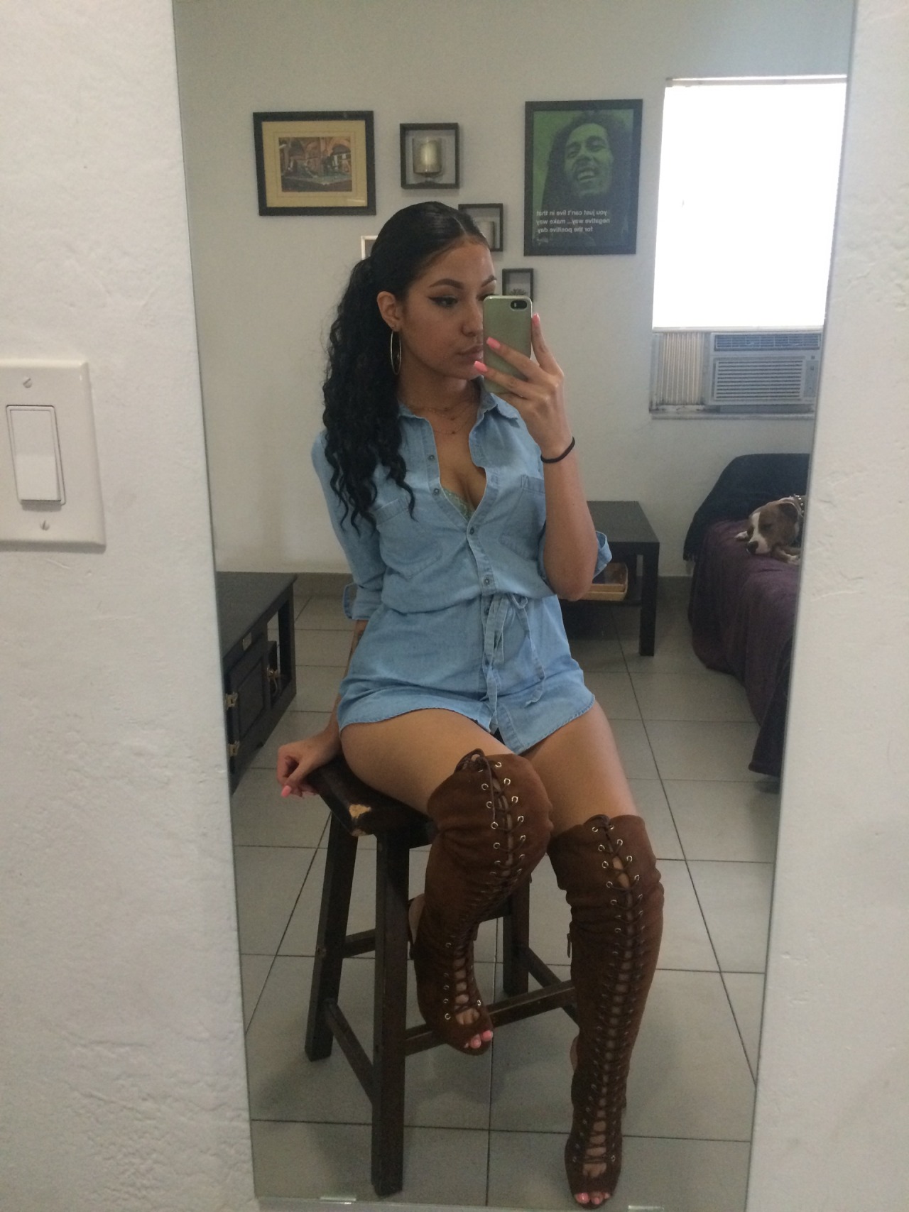 argentiny:  oh and this was today’s outfit 🌹 