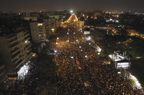 glampersand: descentintotyranny: ‘Biggest protest in Egypt’s history’: LIVE UPDATE