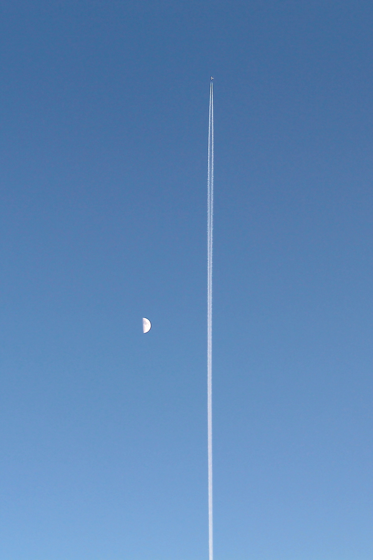 nuretmen:  Higher than the moon. © Nur Uretmen