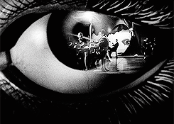 garboing:Dream sequence designed by Salvador Dalí in Spellbound, 1945 | Alfred Hitchcock.