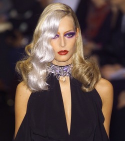 corporateslut:    THIERRY MUGLER FW01  