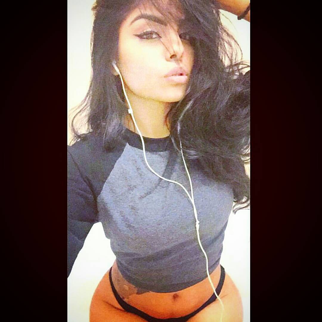 barriogirls:  But then our top girl comes out with 🔥🔥🔥🔥🔥🔥🔥🔥🔥