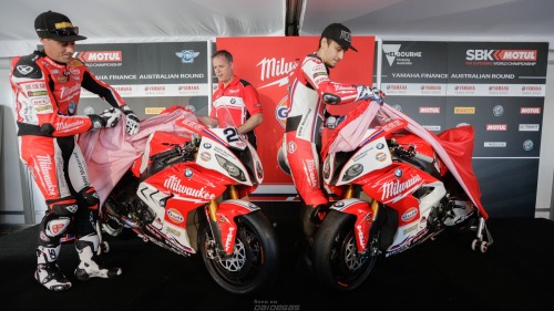 daidegas:  2016 Team Milwaukee BMW WSBK, http://www.daidegasforum.com/forum/foto-video/622328-milwaukee-bmw-wsbk-2016-presentazione-team-livrea-new-post.html