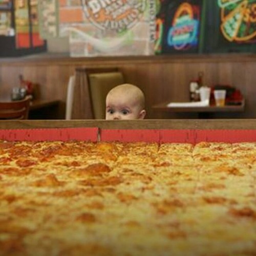 pizzabrains:  that moment you realize, “pizza.”