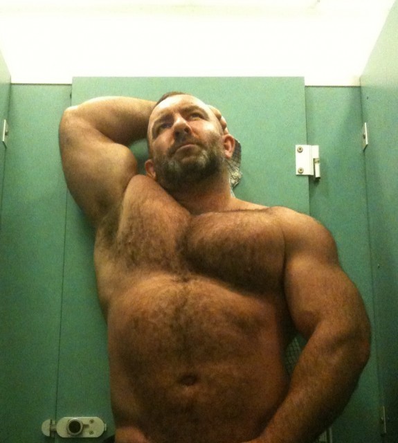 hotdaddies-boy:  hot dads at hotdaddies-boy  