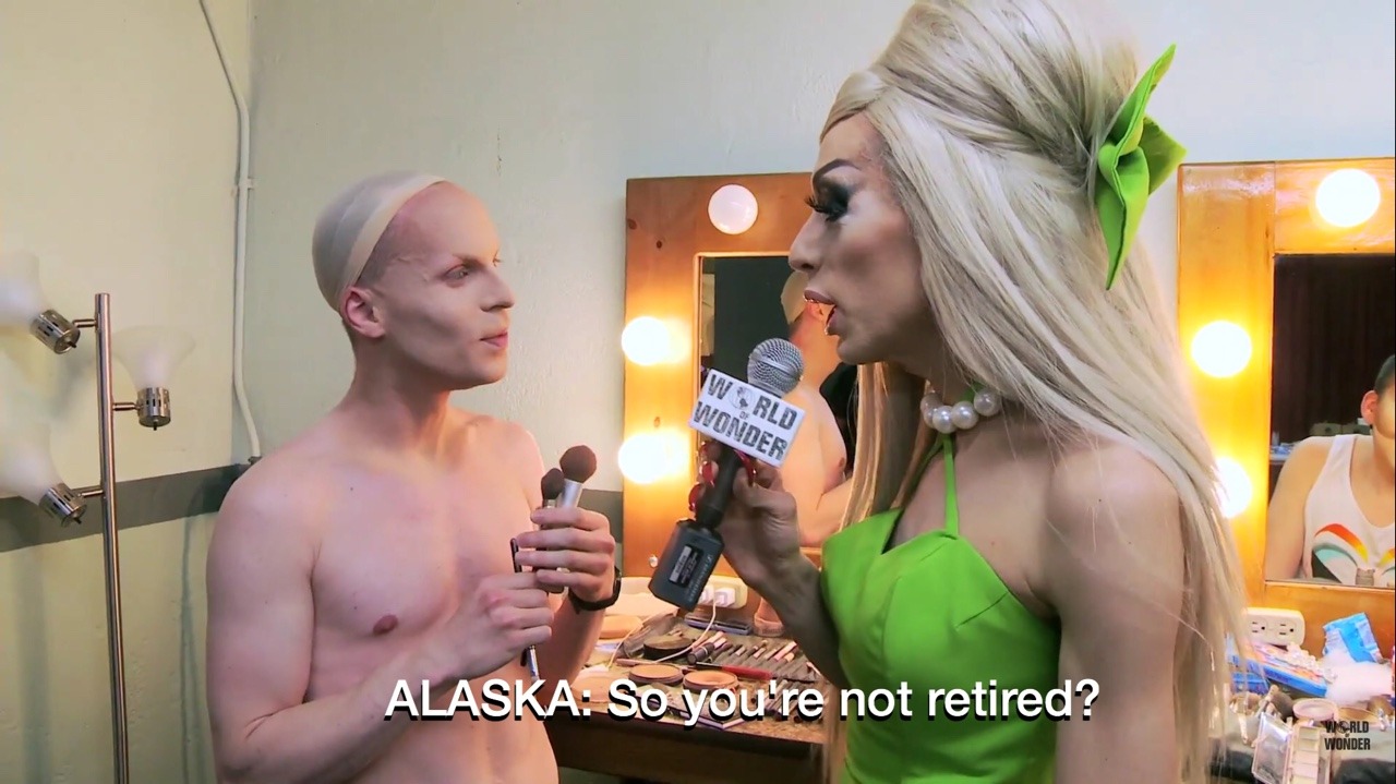 homozexy:  I love katya and Alaska so much 