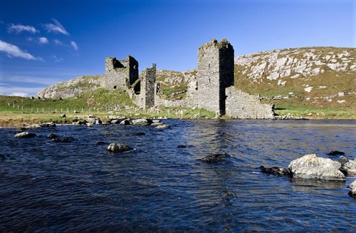 Dunlough Castle, County Cork, IrelandDunlough Castle (aka Three Castles) sits on top of the cliffs a