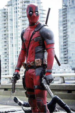     Deadpool (2016)  