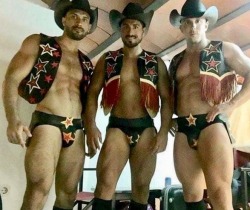 phd-bullrider:  3 Amigos!