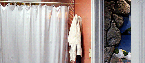 laoih:  “And a hot shower does wonders.” Dean + showers 