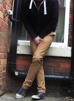 cutewetmess:  A few photos of me pissing myself outside. Male desperation, wetting and pants pooping:http://cutewetmess.tumblr.com 