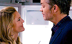onscreenkisses:You’re the best husband an undead wife could ever ask for.SANTA CLARITA DIET: Shiela 