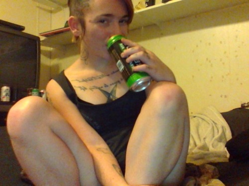 I&rsquo;m drunk and talking to a hot d00d 