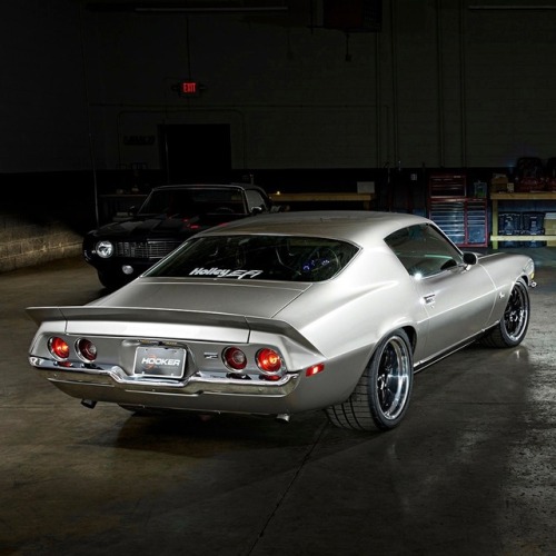 hotrodzandpinups:utwo:‘73 Chevrolet Camaro© chuck vranasHRP