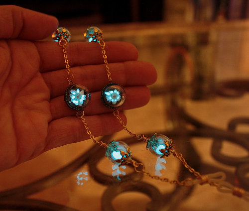 culturenlifestyle:Fairy Inspired Glow in the Dark Jewelry by Manon RichardCanadian jewelry designer 