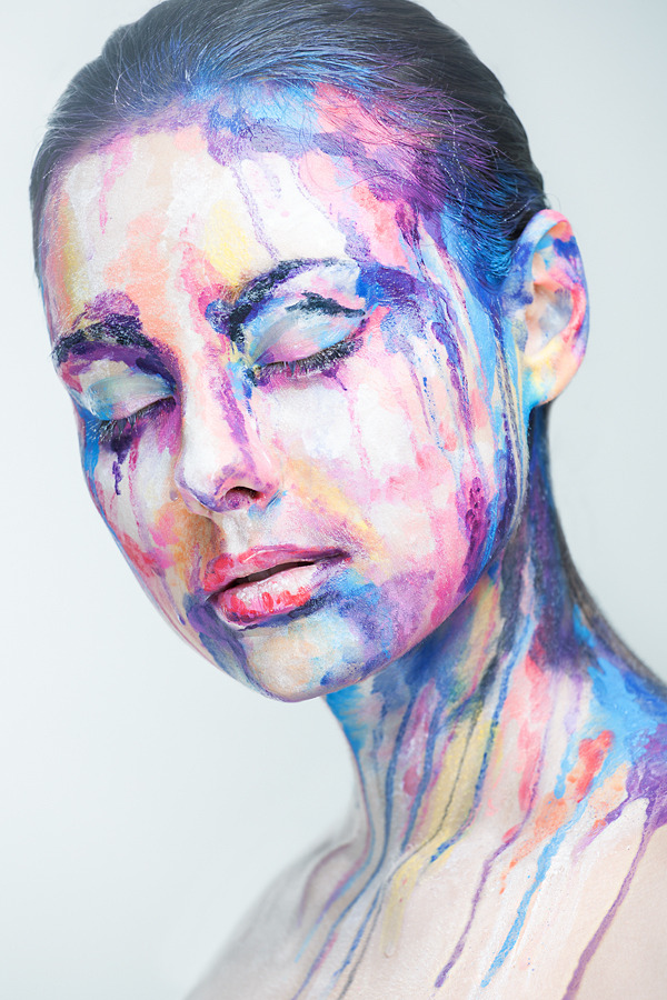 wire-man:silent-tundra:  jedavu:  Amazing Face-Paintings Transform Models Into The