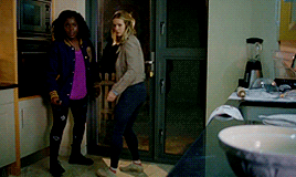 Crazyhead S01E04- I feel like my little girl grew a set of balls - lady balls.- That’s probabl