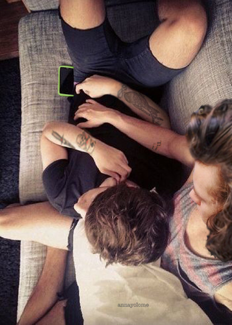 sweather-kitten-lou:  annayolome:  No place I’d rather be..  🍥