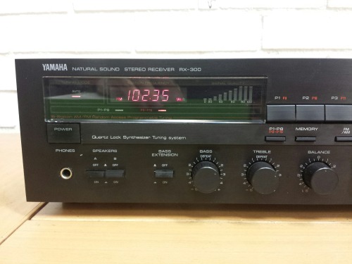 Yamaha RX-300 Natural Sound Stereo Receiver, 1987