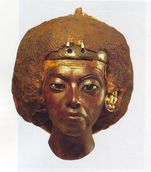 sarena-babaroga:
“ Queen Tiye
”