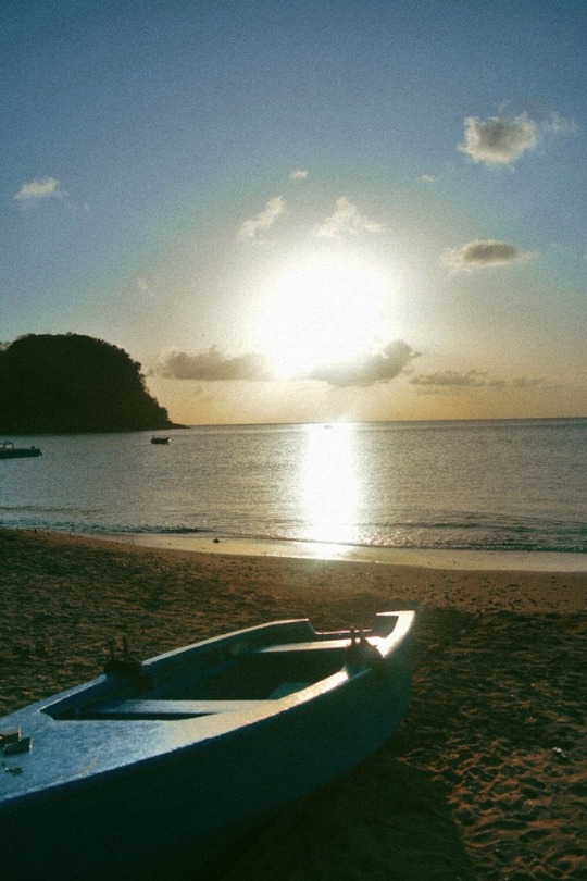 abujphotography:  Just another day in paradise 