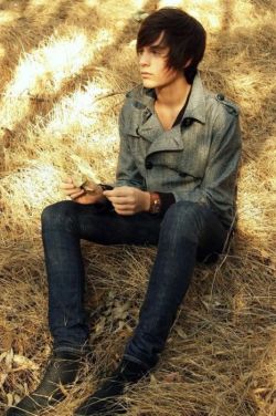 🐧 You Must Be Gay+ To View This Blog*