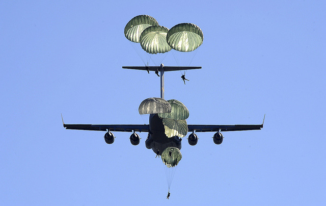 militaryandweapons:  121011-F-JI727-2298 by U.S. Department of Defense Current Photos