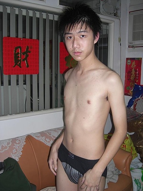 hot4asianmale:  See more at: Hot4AsianMale.tumblr.com