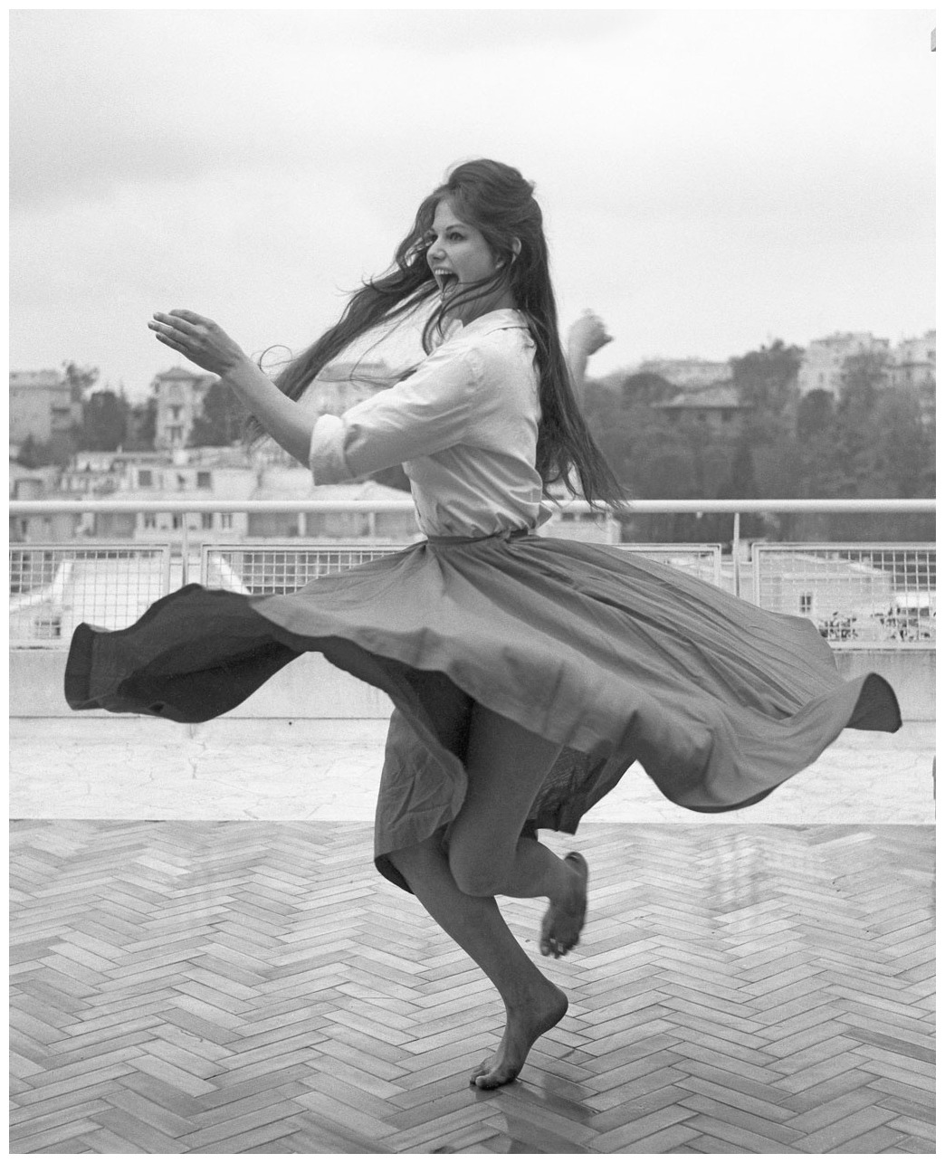 les-sept-couleurs:Claudia Cardinale