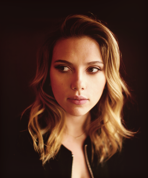 scarjoing:     Scarlett Johansson photographed by Damon Winter for ‘The New York Times’