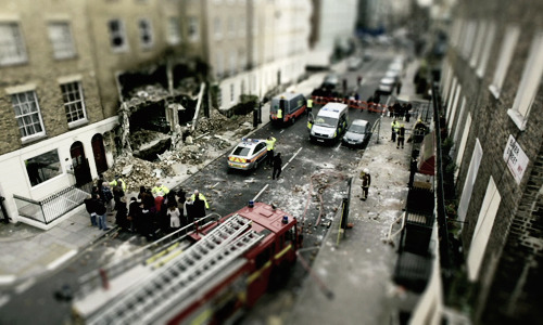 kneelmortals-blog:sherlock screencaps - tilt shift effect