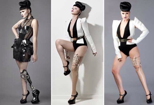 shark8-my-leg:  perksofbeingdisabled:  More from the bionic singer Viktoria Modesta and her awesome 