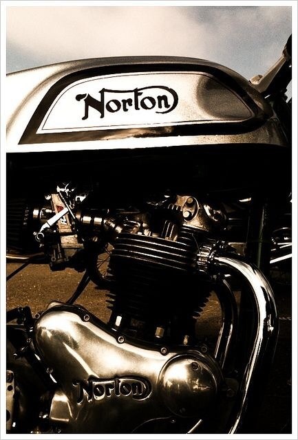 gentlemansessentials:  Cafe Racer   Gentleman’s Essentials
