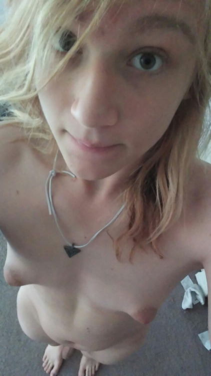 my4x4u4ia: onlyamateurgfs2: Puffy nipples Is that a dick hanging there?