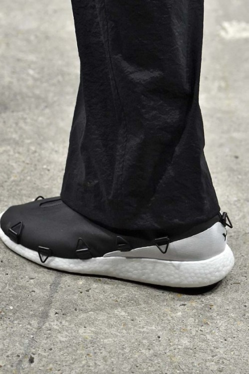 Y-3 A/W ’16 Footwear Collection via ConceptKicksMore sneakers here.