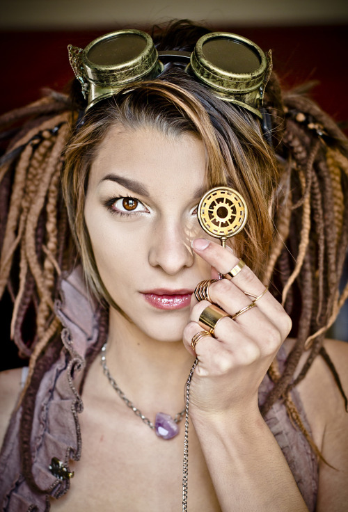 steampunksteampunk:Model : Archaical Check out her Tumblr : @archaical